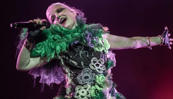 Garbage en Chile 2025: Ritual de la extravagancia, entre distorsión y devoción