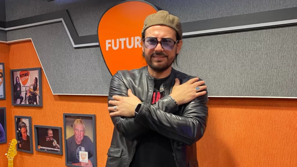 Beto Cuevas Futuro 2025 Web