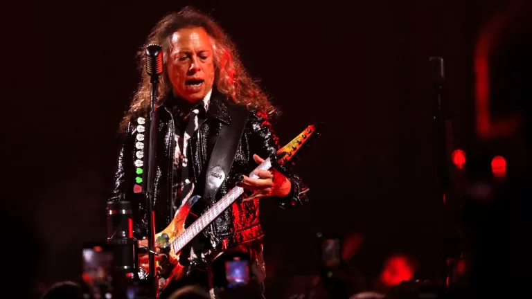 Kirk Hammett Web