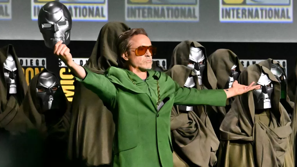 ROBERT DOWNEY JR WEB