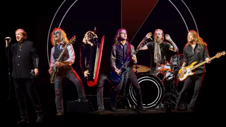 Foreigner 2025 Promo Web