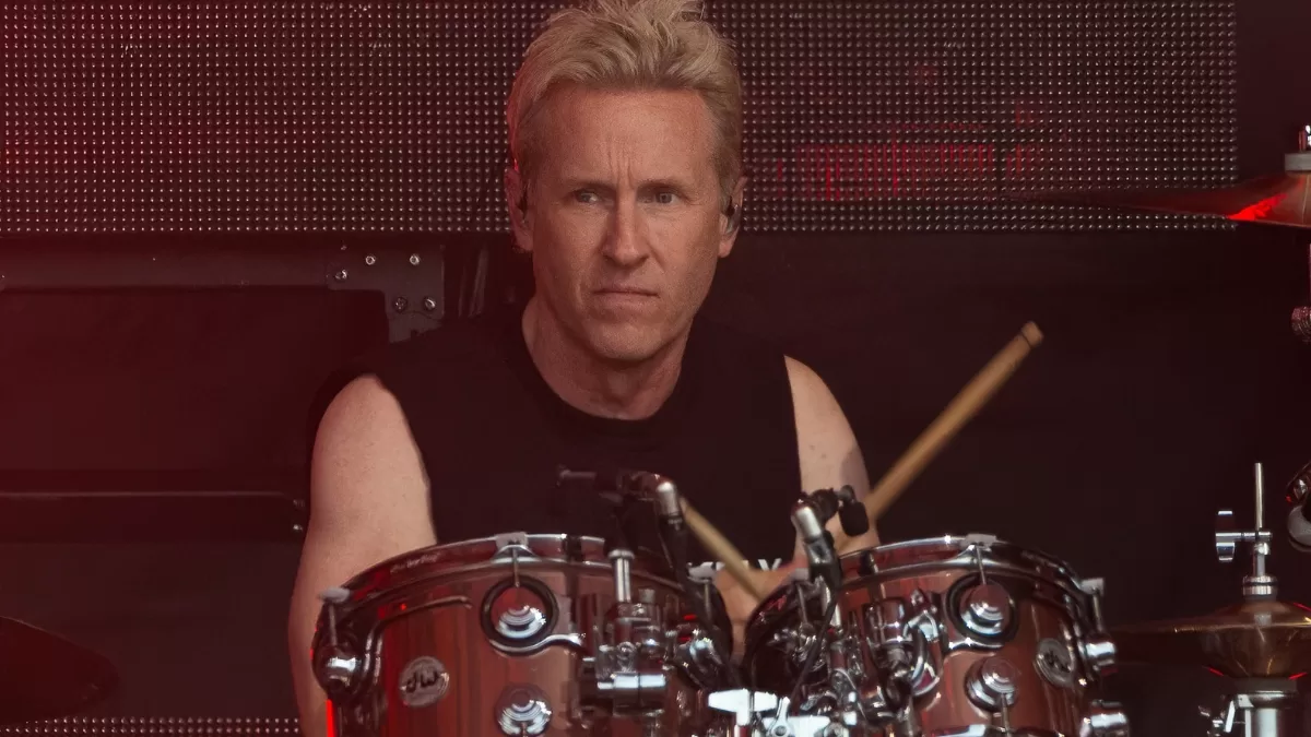 Josh Freese teoriza sobre las 10 razones principales de su despido de Foo Fighters