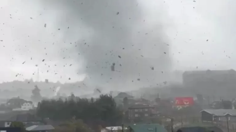 Tornado Puerto Varas Web