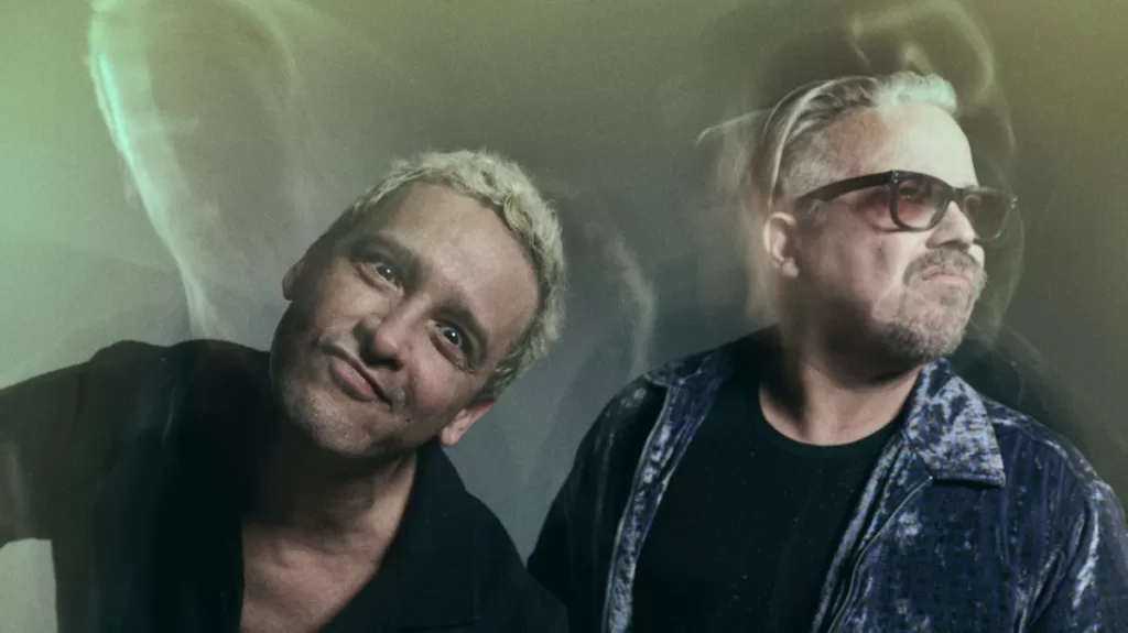 Los Amigos Invisibles