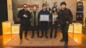 Los Bunkers
