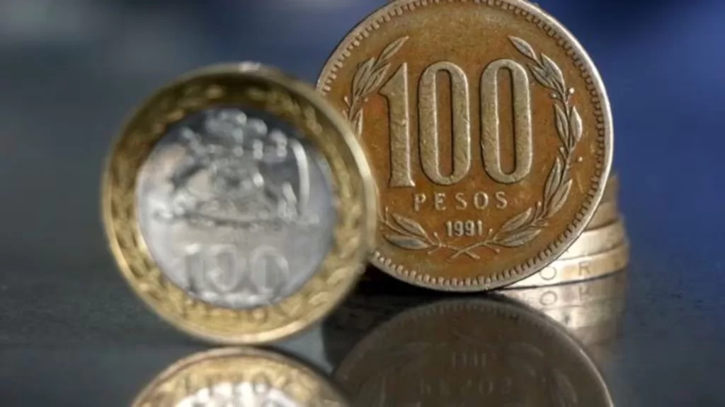 100 Pesos