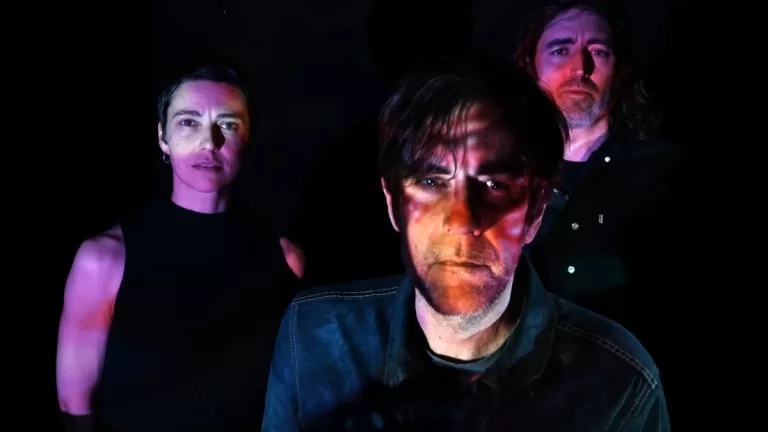 A Place To Bury Strangers