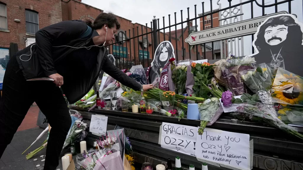 Birmingham Rinde Un Emotivo Tributo A Ozzy Osbourne Tras Su Fallecimiento