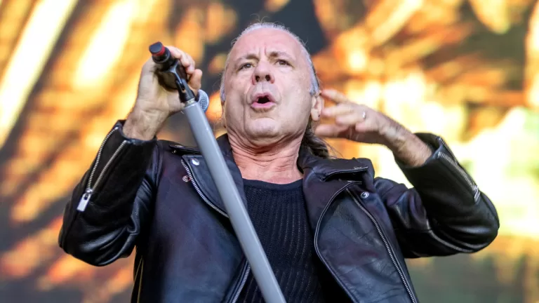 Bruce Dickinson