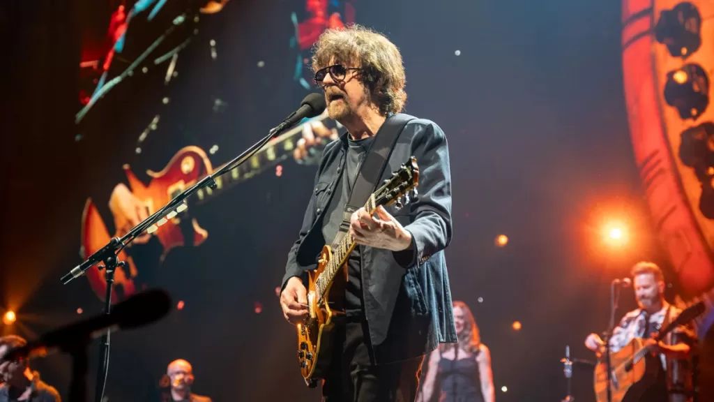 Jeff Lynne Declara Sobre La Cancelación De Los Dos Ultimos Shows De ELO
