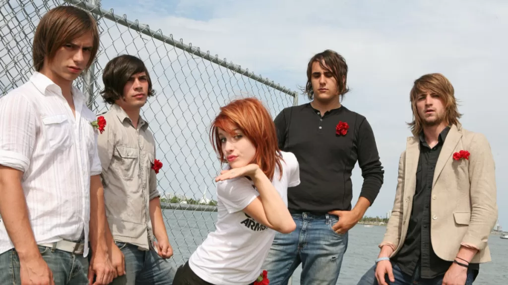 Paramore Y Los 20 Años De _All We Know Is Falling__ Un Debut Que Marco A Una Carrera