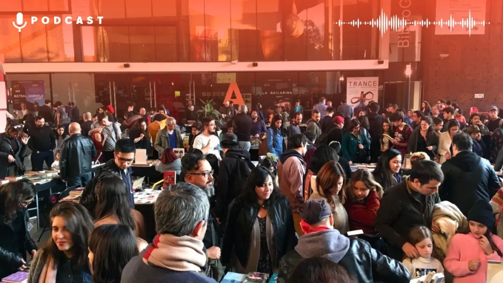 Lluvia De Libros Card Web