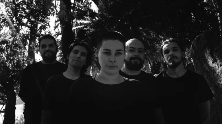 Josefina Espejo & Lxs Mirrors