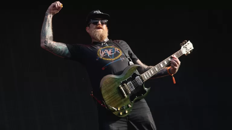 Brent Hinds