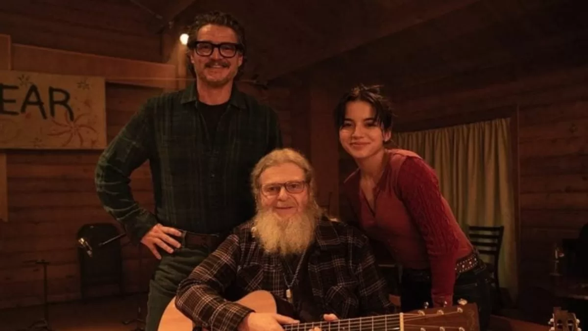 Santaolalla Con Pedro Pascal