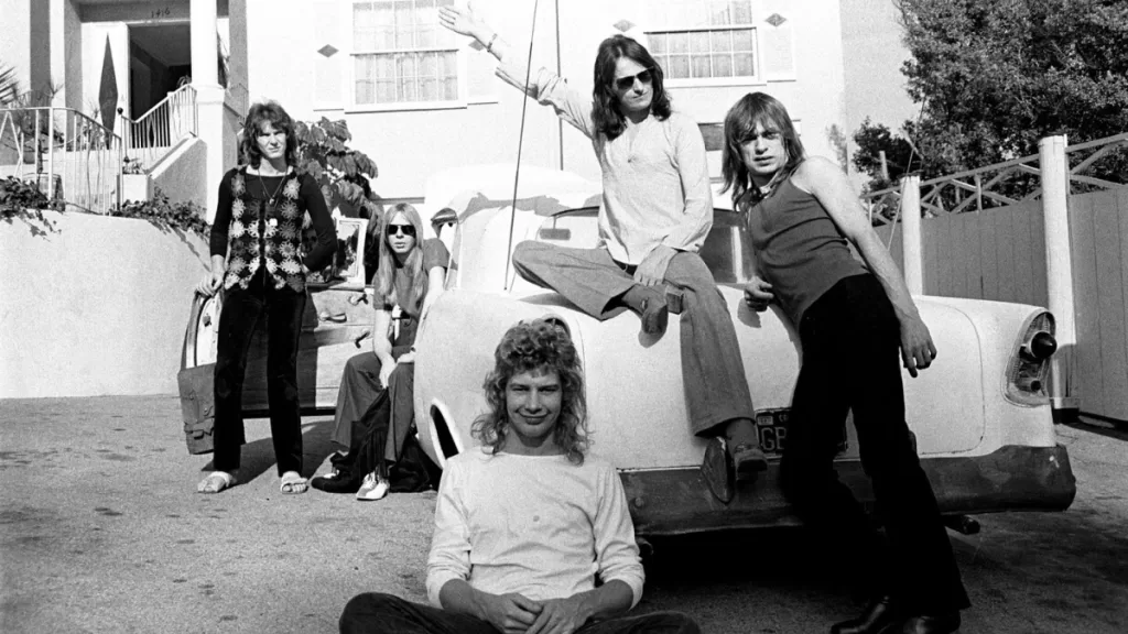 Yes 1972 Close Bn Web