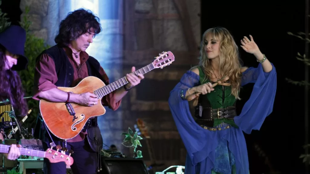 BLACKMORE'S NIGHT