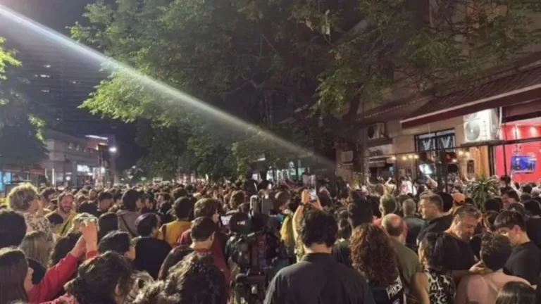 Charly Garcia Cumple 74 Web