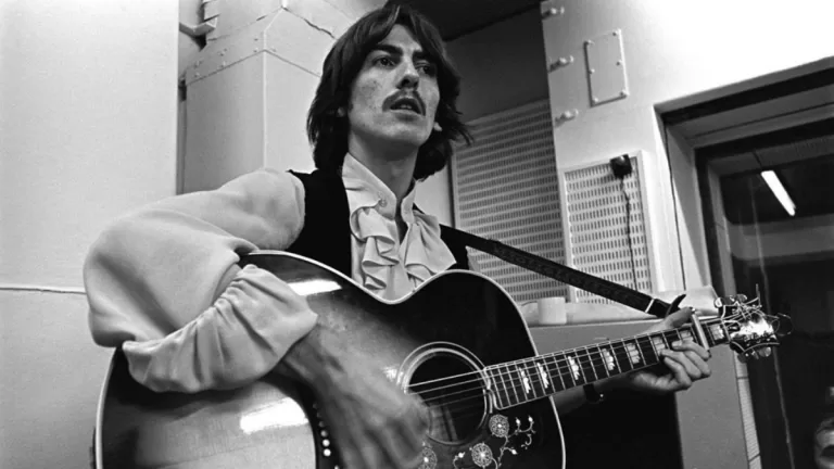 George Harrison 1968 Beatles