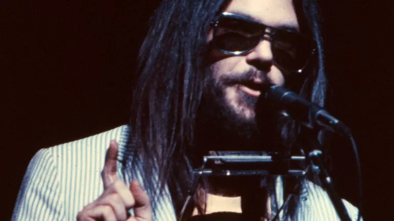 Neil Young 1973 Getty Web