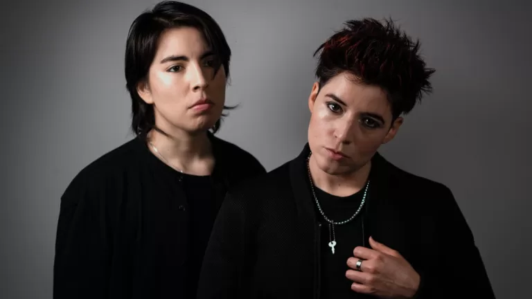 Frank’s White Canvas