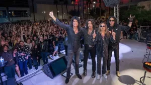 Kiss 2025 Reunion Web