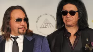 Gene Simmons Ace Frehley