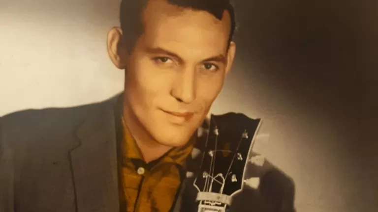 Carl Perkins 1955 Web