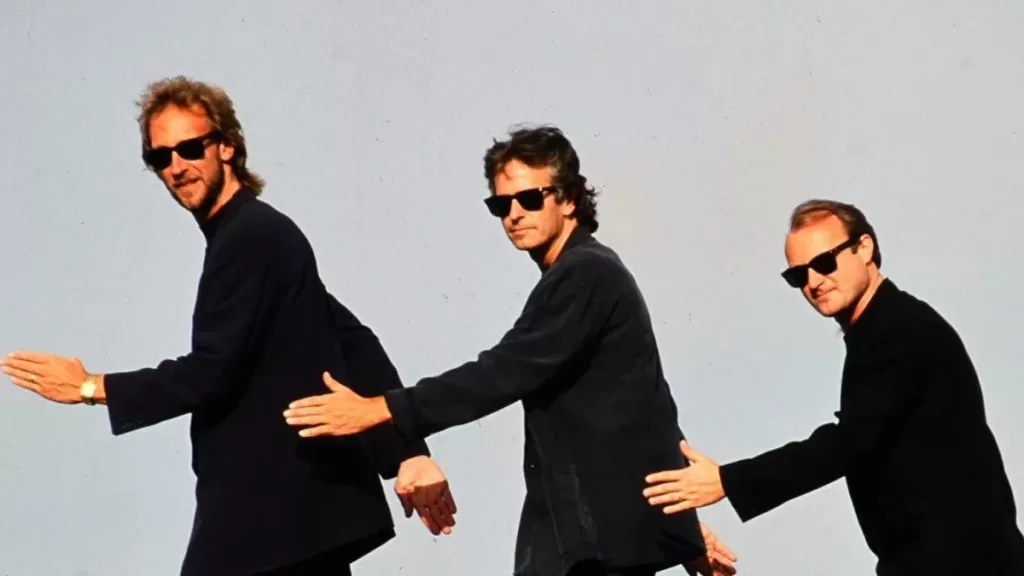 Genesis I Cant Dance Web