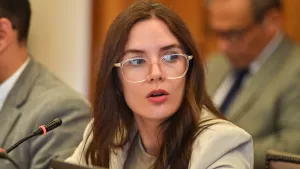 Camila Vallejo Pqn 23 Enero Web