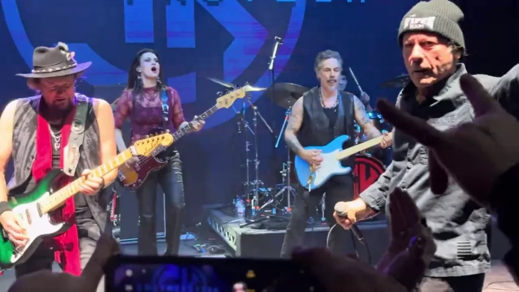 Bruce Dickinson Smith Kotzen Web