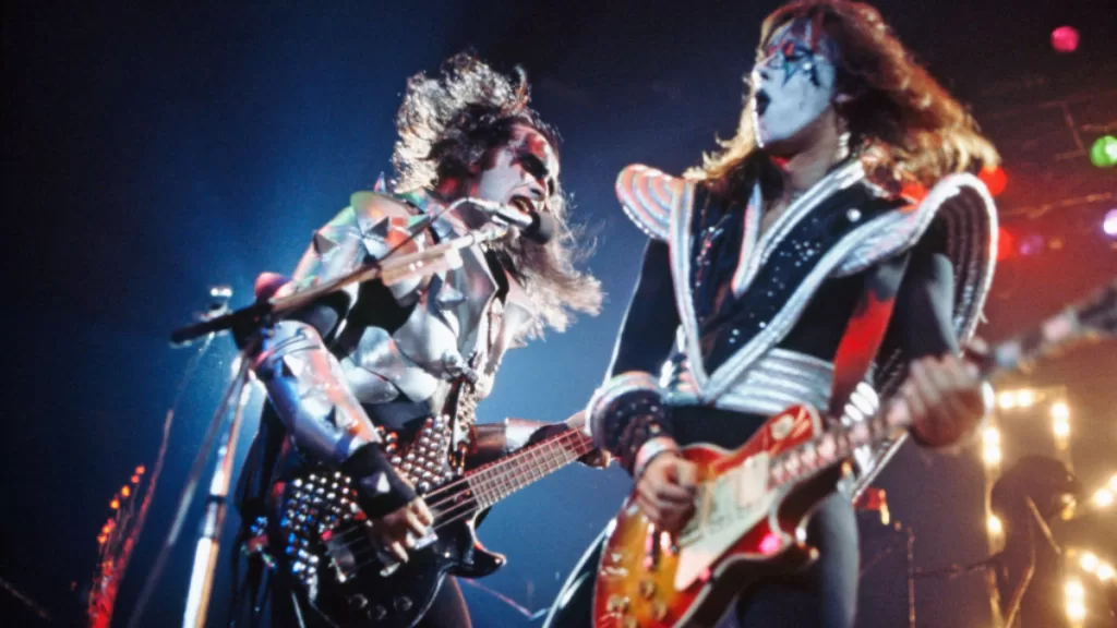 Kiss 1977