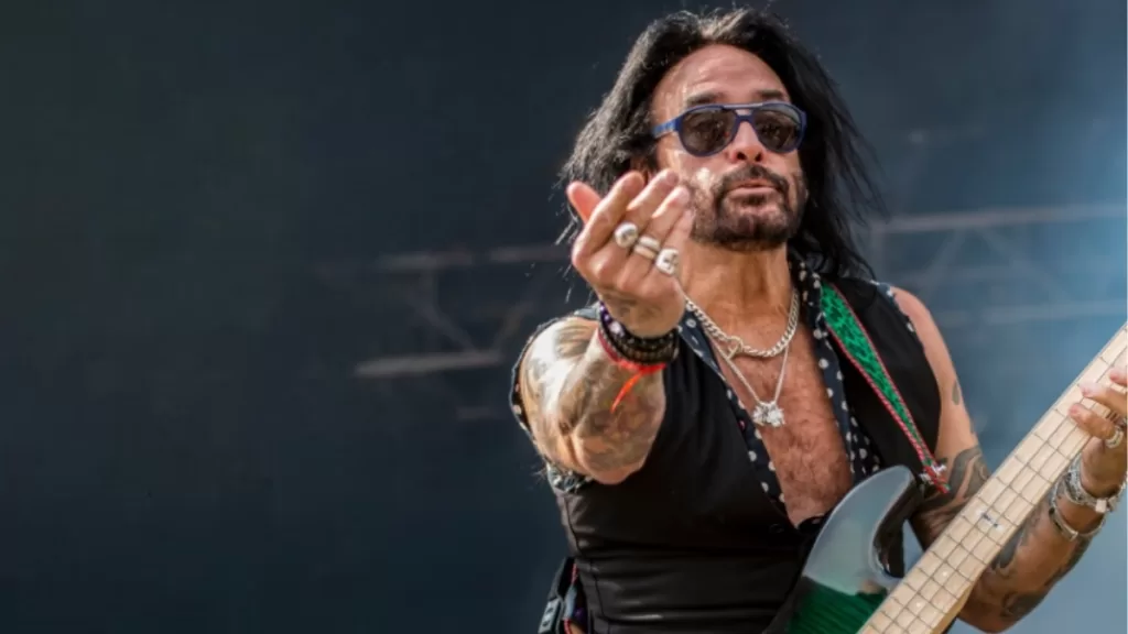 Marco Mendoza Summer Ink Web