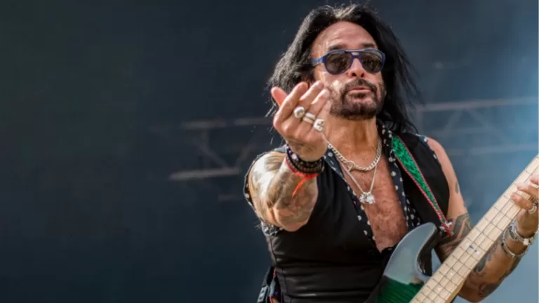 Marco Mendoza Summer Ink Web