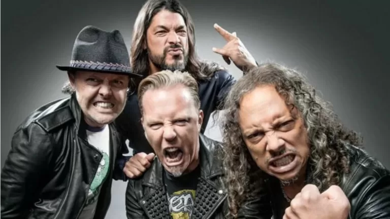 Metallica Sphere Anuncio Web