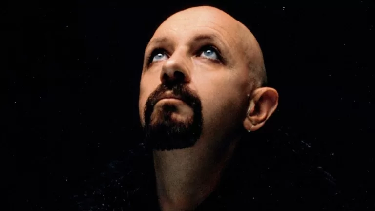 Rob Halford 1997 Color Web