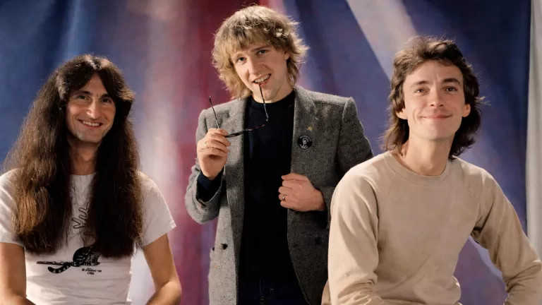 Rush 1981 Moving Pictures Color Web