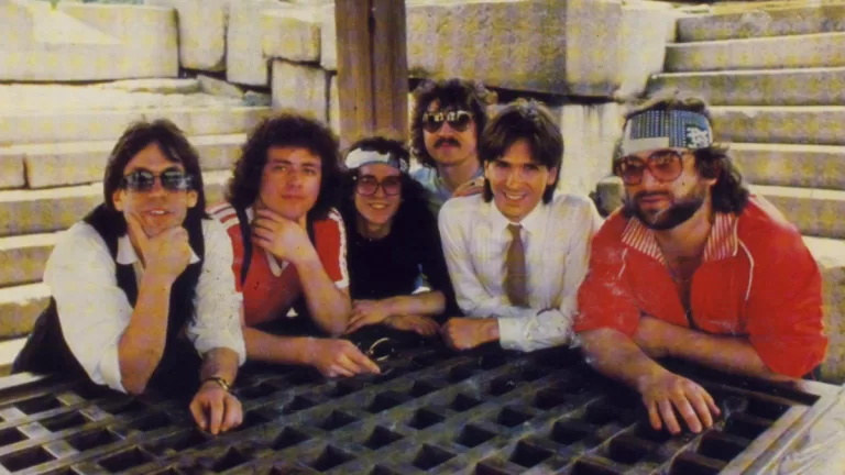 Toto Africa Single Web