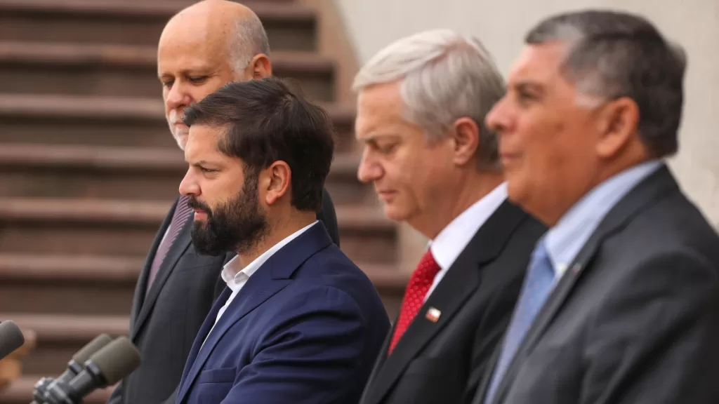 Boric Kast Bilateral Web