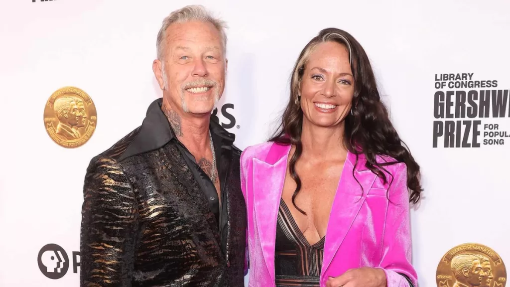 James Hetfield Comprometido Web