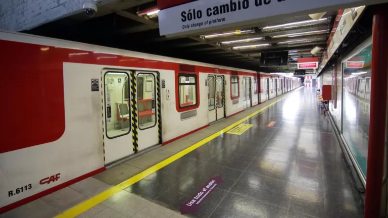 Metro De Santiago