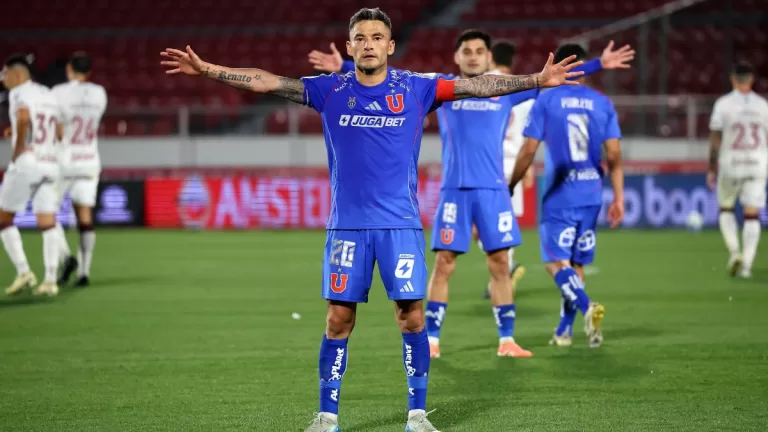 Charles Aránguiz, Universidad De Chile