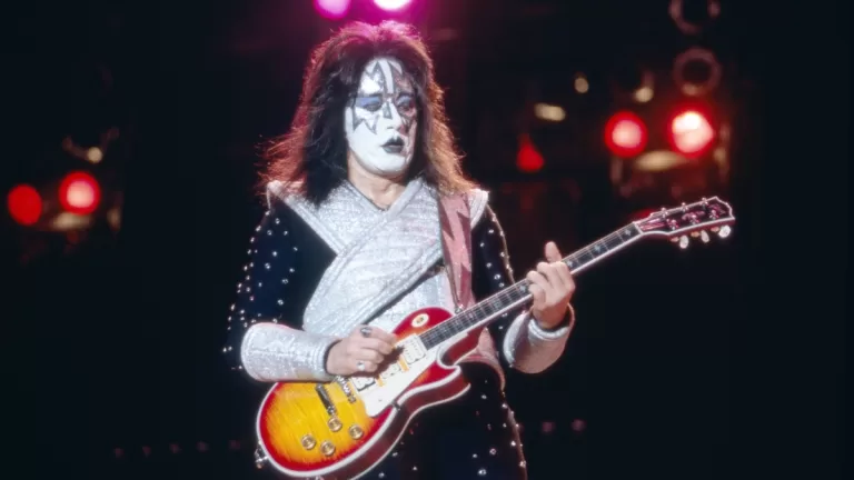 Ace Frehley Kiss En Vivo Web