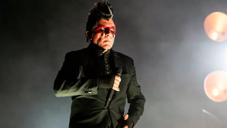 Maynard James Keenan