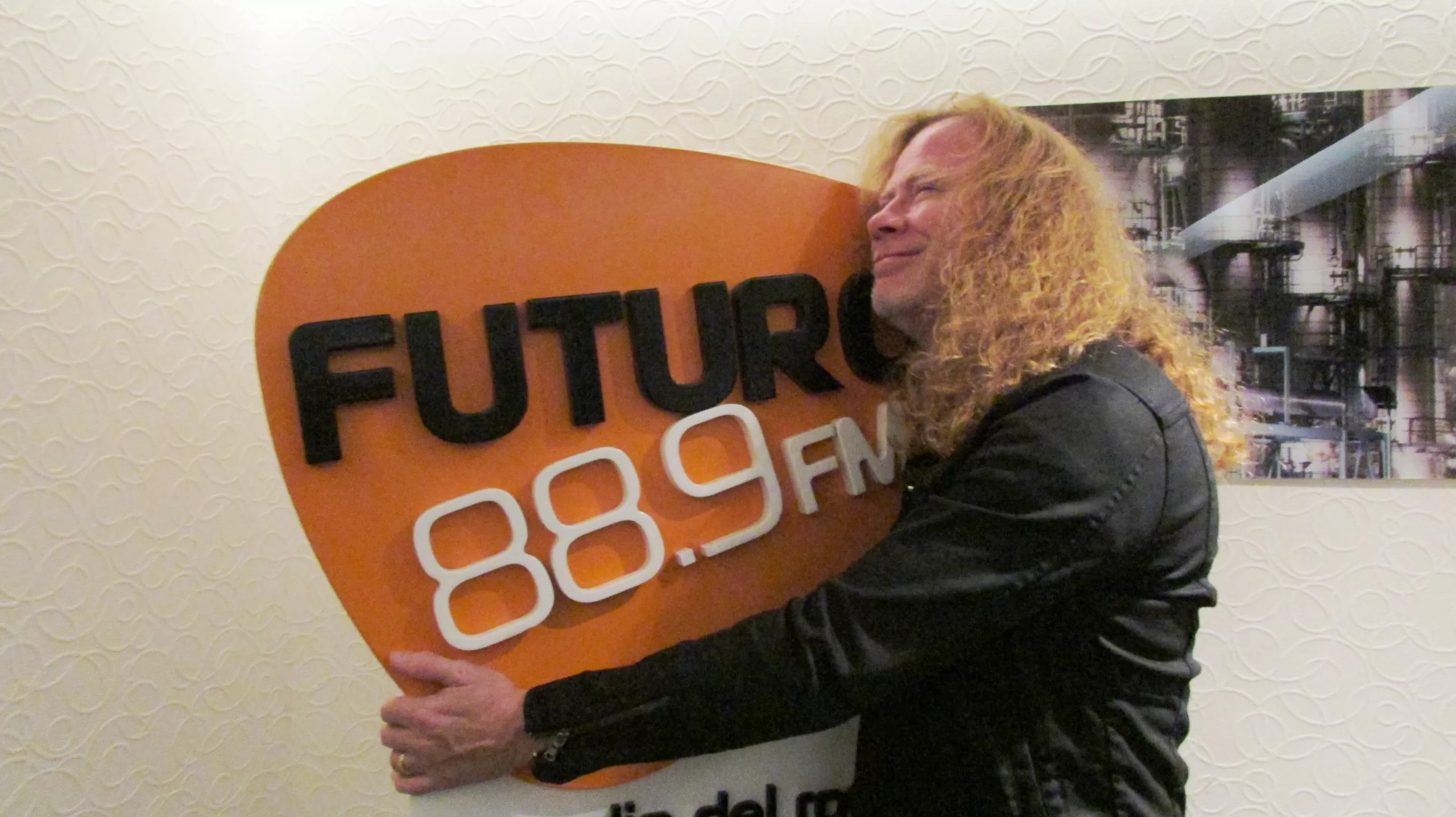 Dave Mustaine Futuro Logo Fb