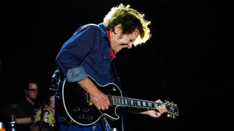 John Fogerty 2025 Gibson Fb Web