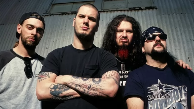 Pantera 1994 Alta Web