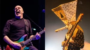 Devin Townsend Angine Poitrine Web