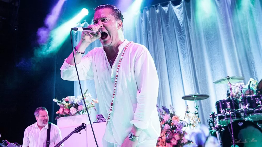 Faith No More (1)
