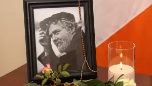 Glen Hansard Funeral Getty Web